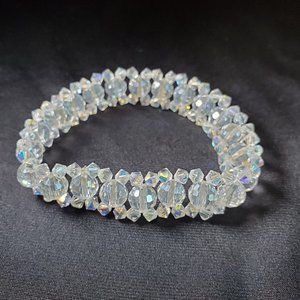 Clear crystal stretch bead bracelet